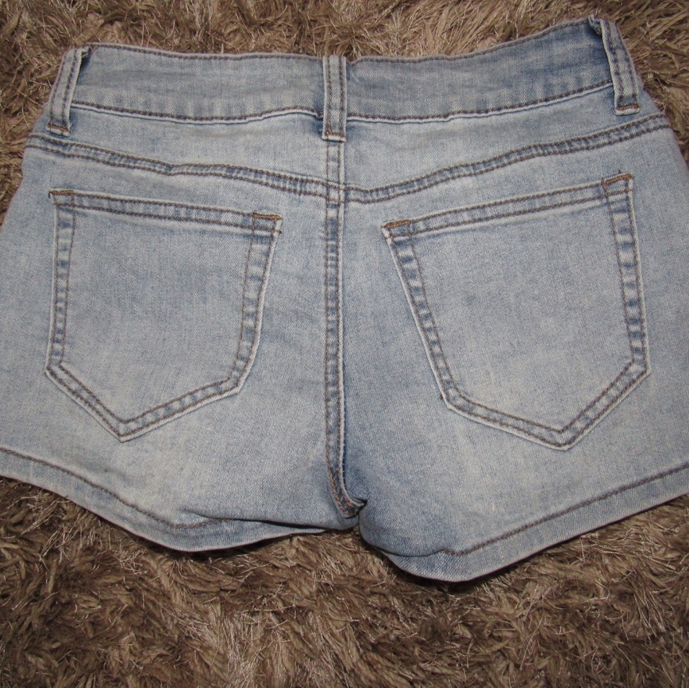 Jean shorts - Picture 2 of 2